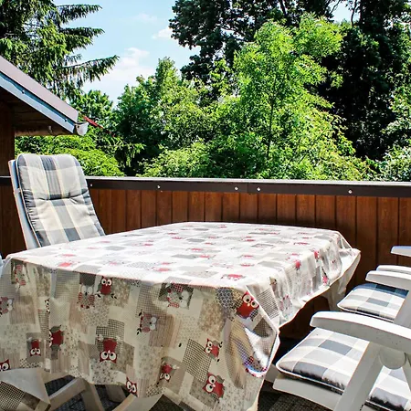 2 Bedroom Cozy In オッテルンドルフ